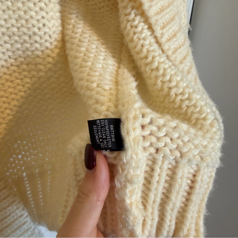 Anthropologie Duchamp The Susannah 3D Flower Cardigan Sweater - Picture 6 of 8
